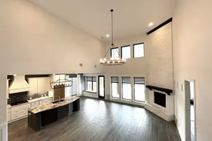 10206 Peytons Grace Ln, Cypress, TX 77433 - Photo 8