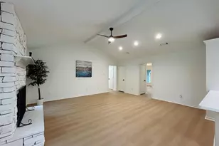 12118 Dorrance Ln, Meadows Place, TX 77477 - Photo 10