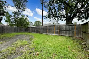 2902 Elser St, Houston, TX 77009 - Photo 24