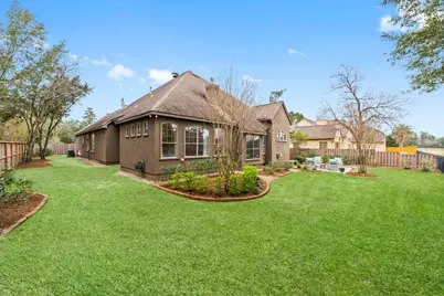 7 Cotillion Court, The Woodlands, TX 77382 - Photo 48