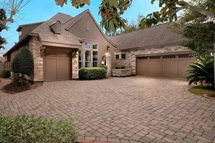7 Cotillion Ct, The Woodlands, TX 77382 - Photo 1
