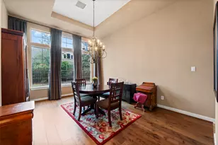 7 Cotillion Ct, The Woodlands, TX 77382 - Photo 8