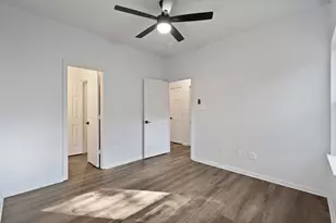 1817 Ranch Trail Ct, Magnolia, TX 77354 - Photo 34