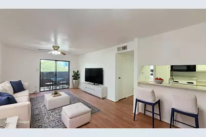 3075 Walnut Bend Lane #36, Houston, TX 77042 - Photo 2