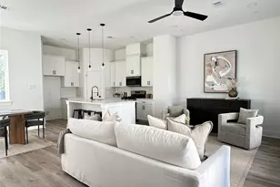 810 Elkhart St, Houston, TX 77091 - Photo 22