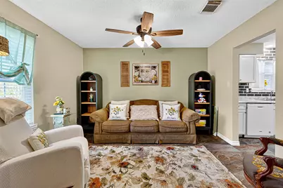 16903 Paint Rock Road, Friendswood, TX 77546 - Photo 12