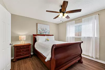 16903 Paint Rock Road, Friendswood, TX 77546 - Photo 32