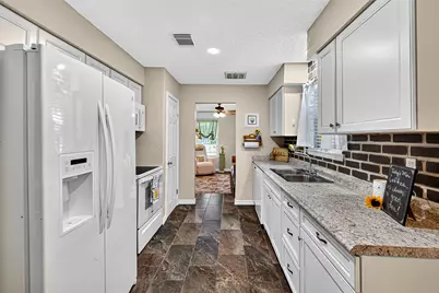 16903 Paint Rock Road, Friendswood, TX 77546 - Photo 20