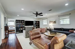 12506 Kingsride Ln, Houston, TX 77024 - Photo 16