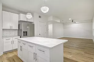 3009 Ave M 1/2, Galveston, TX 77550 - Photo 22