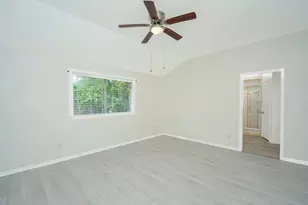 6650 Grove Field Ln, Houston, TX 77084 - Photo 8