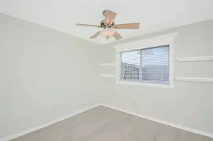 6650 Grove Field Ln, Houston, TX 77084 - Photo 14