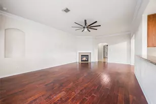 15410 Redbud Dale Ct, Cypress, TX 77429 - Photo 4