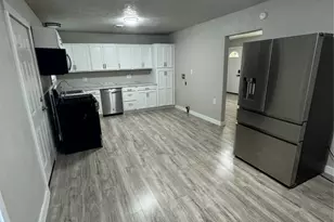 1221 Parkway St, Baytown, TX 77520 - Photo 12