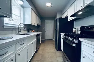 3128 Scotch Moss Ln, La Porte, TX 77571 - Photo 4