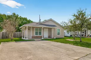 410 Collins Rd, Richmond, TX 77469 - Photo 2
