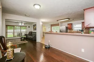 1907 Coverlea Ct, Spring, TX 77388 - Photo 10