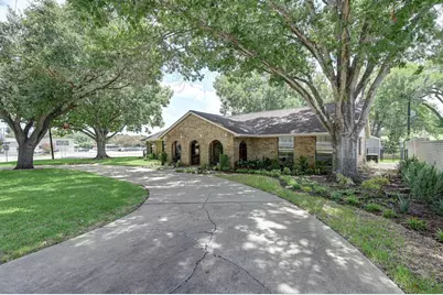 204 E Stone Street, Brenham, TX 77833 - Photo 44