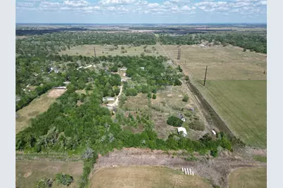 6616 Whispering Oaks Circle, Wharton, TX 77488 - Photo 6