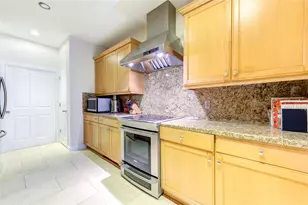 914 Main St, Houston, TX 77002 - Photo 12