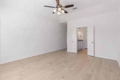 249 Edgewater Drive, West Columbia, TX 77486 - Photo 18