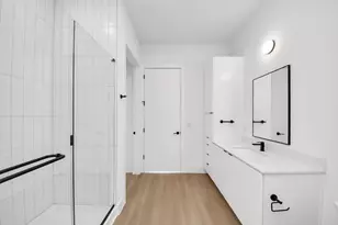 2810 Riverby Rd, Houston, TX 77020 - Photo 18