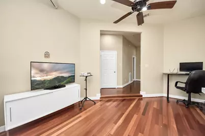 10342 Solitaire Circle, Houston, TX 77070 - Photo 18