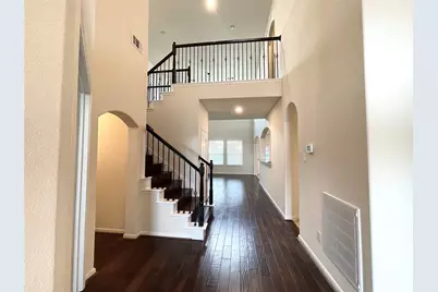 5366 Blue Mountain Lane, Sugar Land, TX 77479 - Photo 4
