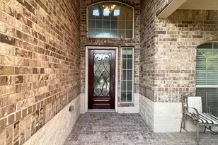 5366 Blue Mountain Ln, Sugar Land, TX 77479 - Photo 2