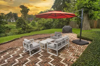 201 Southern Oaks Drive, Lake Jackson, TX 77566 - Photo 32