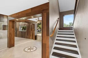 2823 Meadowcreek Dr, Missouri City, TX 77459 - Photo 10