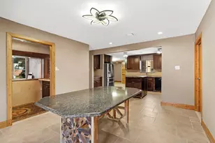 2823 Meadowcreek Dr, Missouri City, TX 77459 - Photo 12