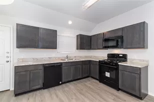 8603 Hilda Oaks Dr, Houston, TX 77028 - Photo 1