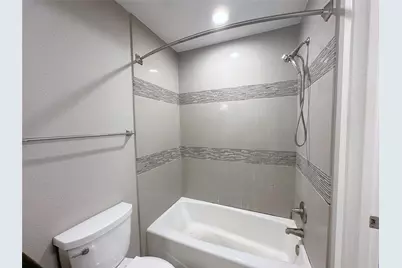 8100 Cambridge Street #104, Houston, TX 77054 - Photo 18