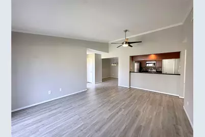 8100 Cambridge Street #104, Houston, TX 77054 - Photo 12