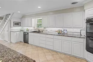 1431 Walnut Ln, Houston, TX 77339 - Photo 6