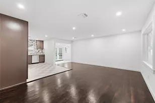 4709 Nina Lee Ln, Houston, TX 77092 - Photo 6
