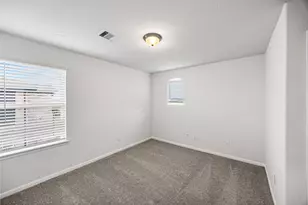 644 Canadian Trl, Dayton, TX 77535 - Photo 32