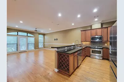 1115 Saint Charles Street, Houston, TX 77003 - Photo 6