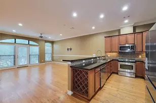 1115 St Charles St, Houston, TX 77003 - Photo 6