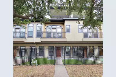1115 Saint Charles Street, Houston, TX 77003 - Photo 2