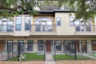 1115 St Charles St, Houston, TX 77003 - Photo 2