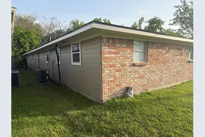 610 County Road 157, Alvin, TX 77511 - Photo 14