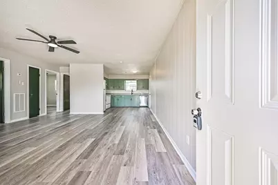 610 County Road 157, Alvin, TX 77511 - Photo 4