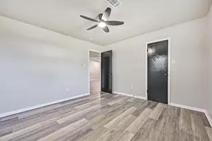 610 County Road 157, Alvin, TX 77511 - Photo 20