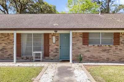 404 S 14th Street, West Columbia, TX 77486 - Photo 6