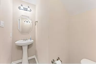 2411 Clippers Square, Houston, TX 77058 - Photo 16