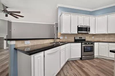 14531 Chestnut Falls Drive, Cypress, TX 77433 - Photo 14