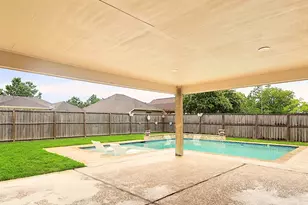 2404 Grey Kirby Dr, League City, TX 77573 - Photo 36