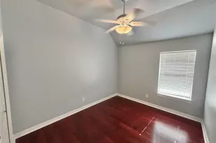 155 Indian Warrior Trail, Lake Jackson, TX 77566 - Photo 14